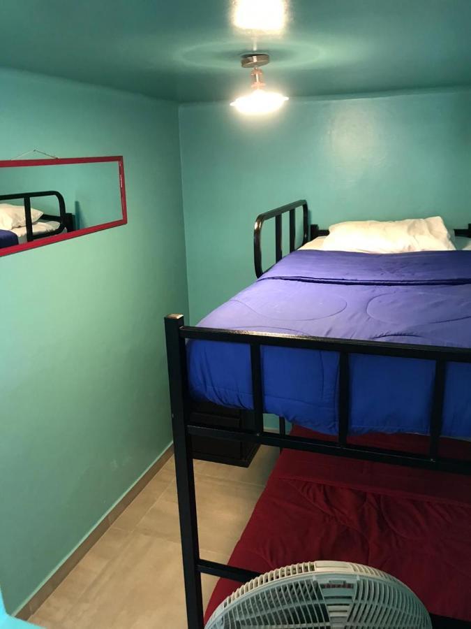 Andes Backpackers Hostel Lima Exterior photo