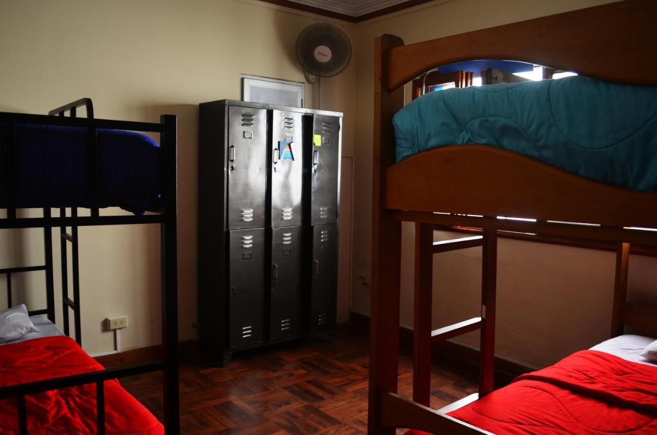 Andes Backpackers Hostel Lima Exterior photo